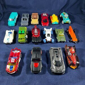 Lot Of 16 Hot Wheels Die-Cast Cars Assorted Models & Colors Collectors Set